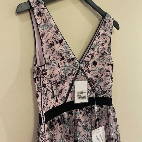 NWT self-portrait constellation sleeveless tiered mini dress US4 - Picture 10 of 11